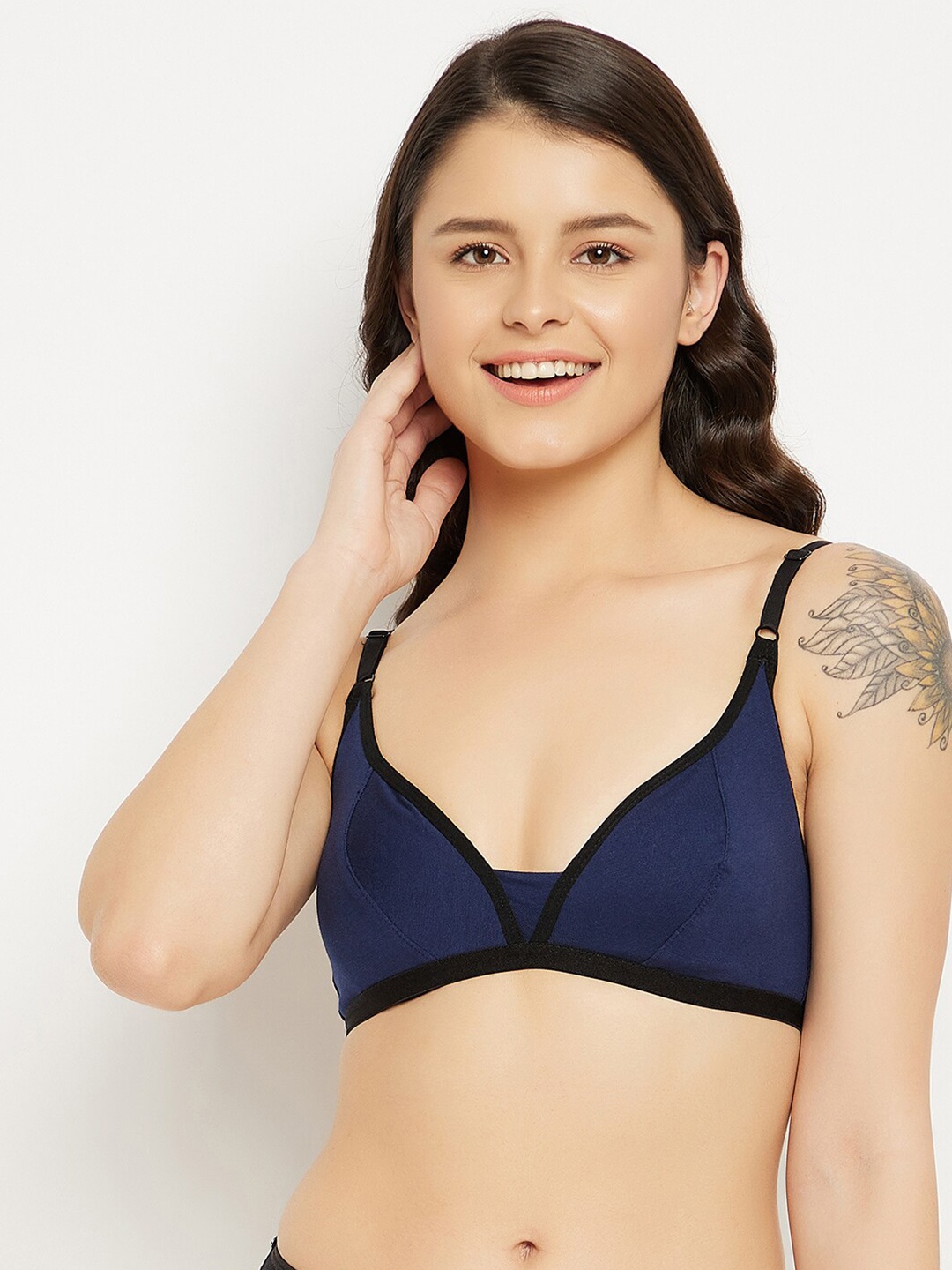 

Clovia Navy Blue Everyday Bra BR0856T0832B