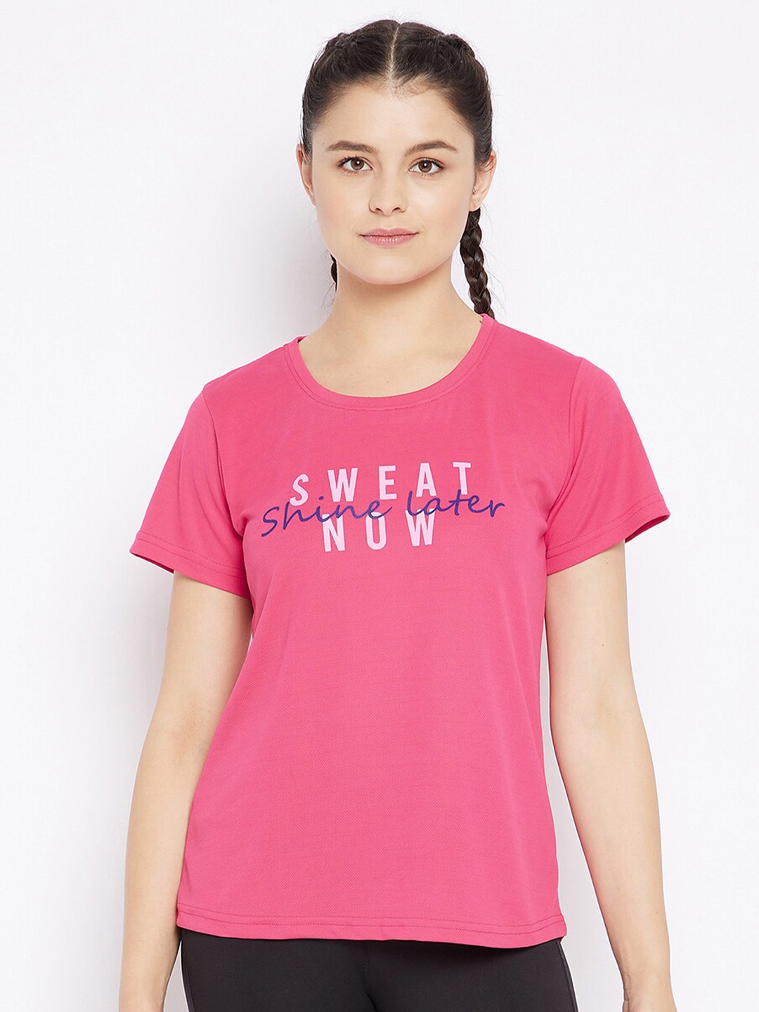 

Clovia Women Pink Typography Pockets Training or Gym T-shirt