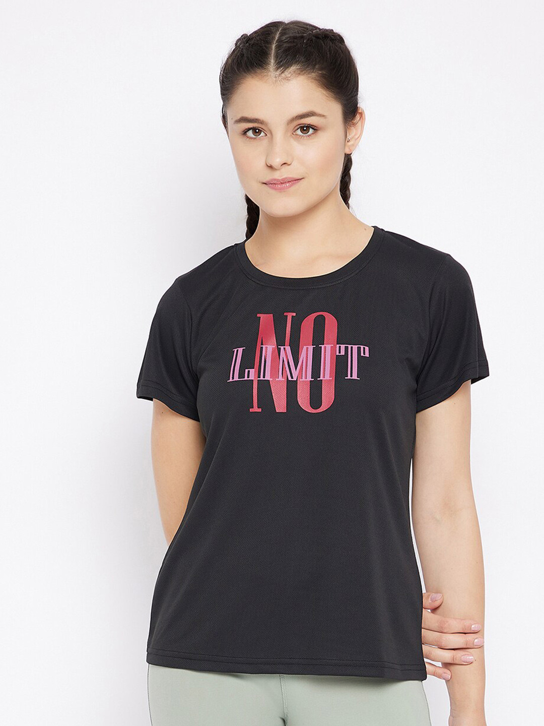 

Clovia Quick-Dry Sports T-shirt with Reflective Logo, Black
