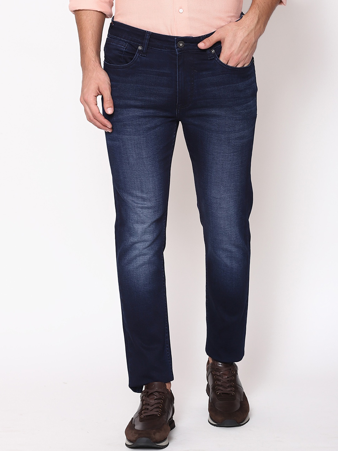 

Blackberrys Men Blue Yonk Skinny Fit Low Distress Heavy Fade Stretchable Jeans