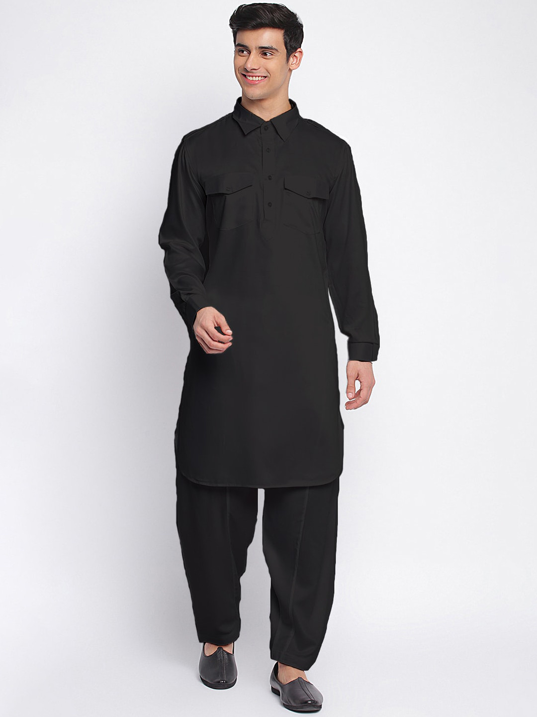

Sanwara Men Black Pathani Kurta with Pyjamas Set