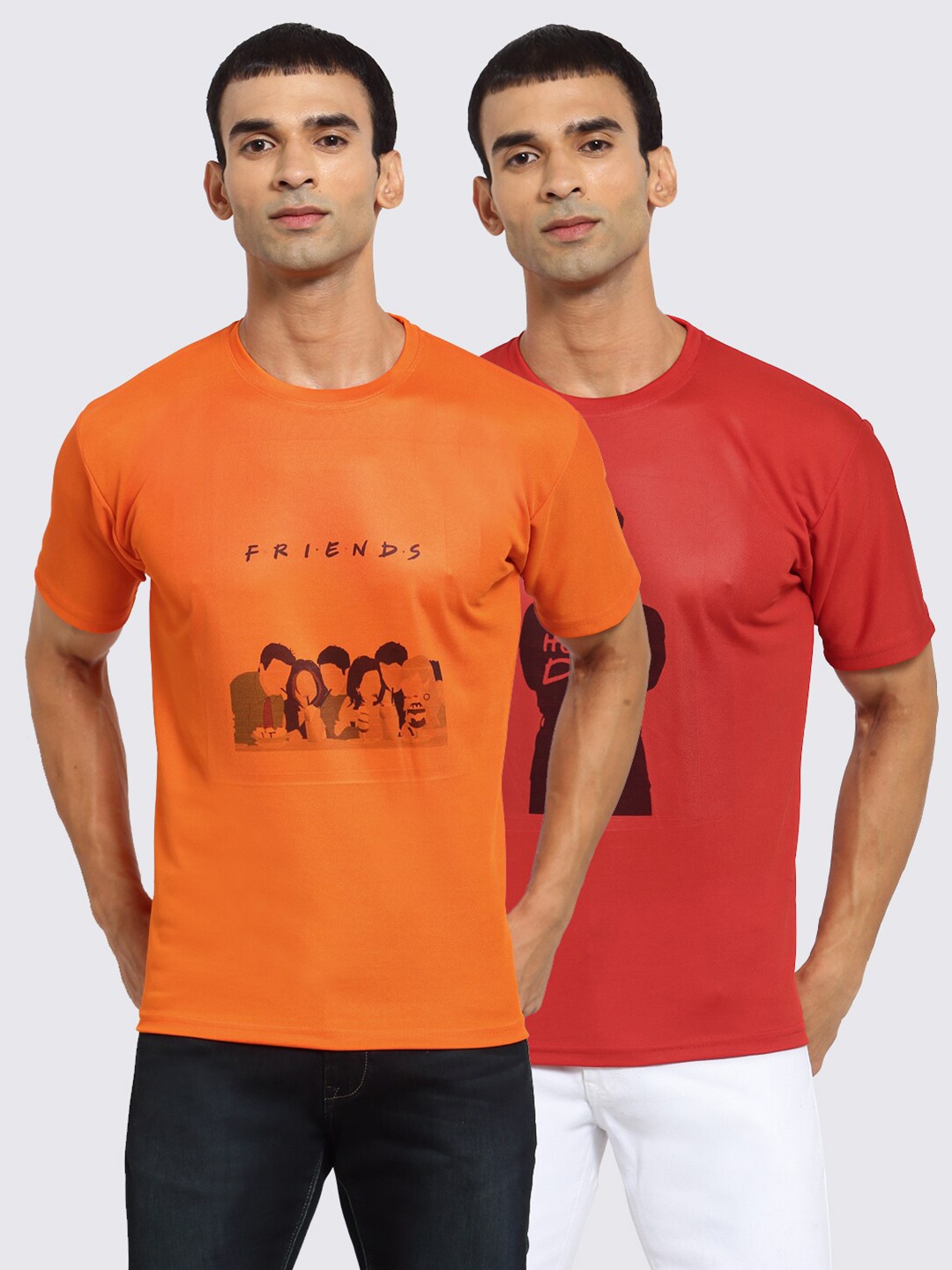 

KLOTTHE Men Orange Typography 2 Printed Pockets T-shirt