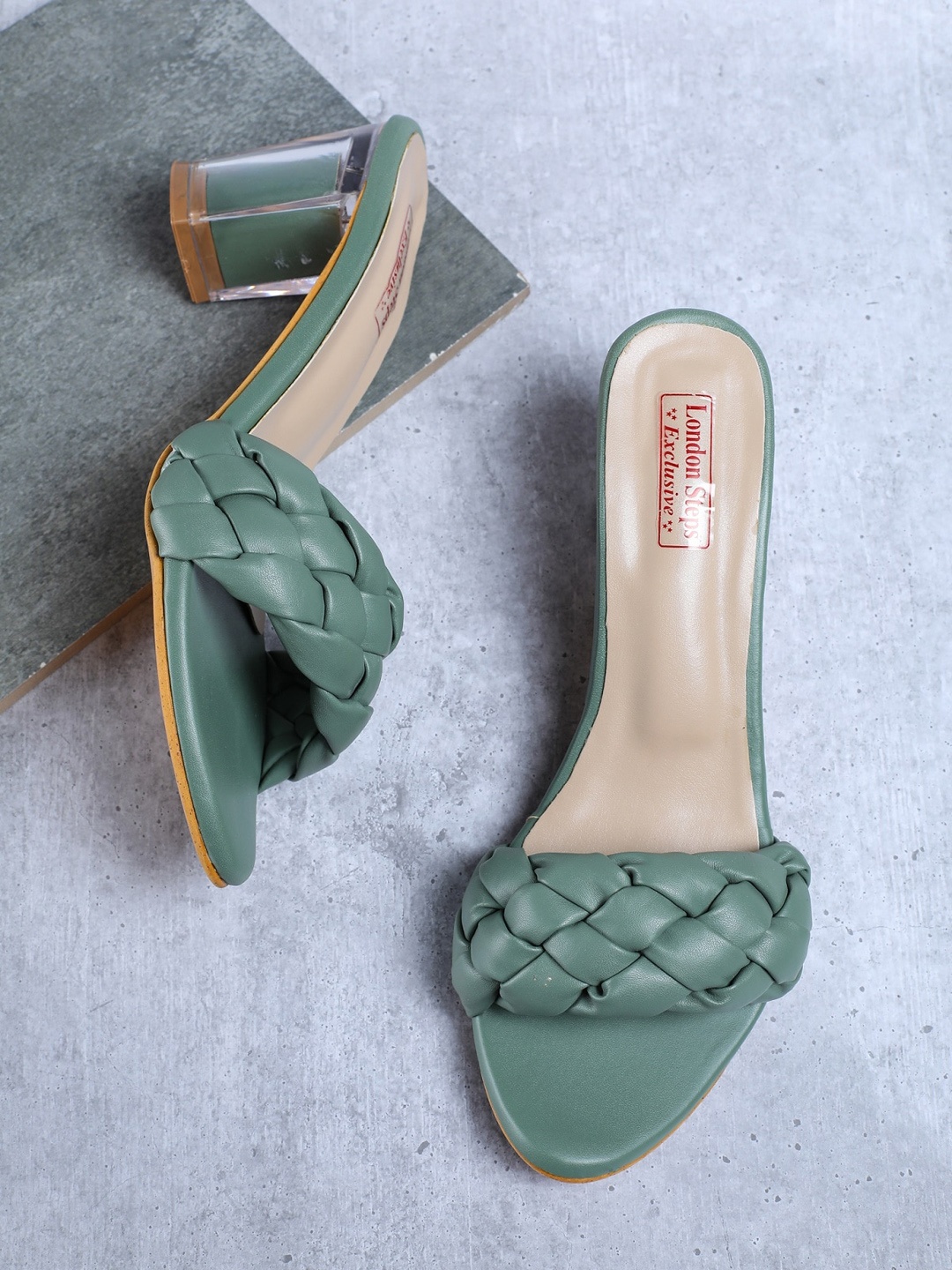 

LONDON STEPS Green Block Woven Design Sandals Heels