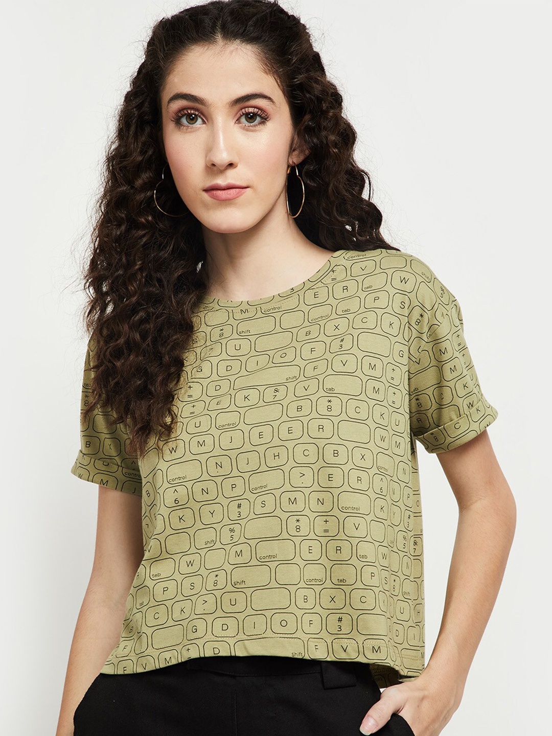 max Women Green Typography Drop-Shoulder Sleeves T-shirt