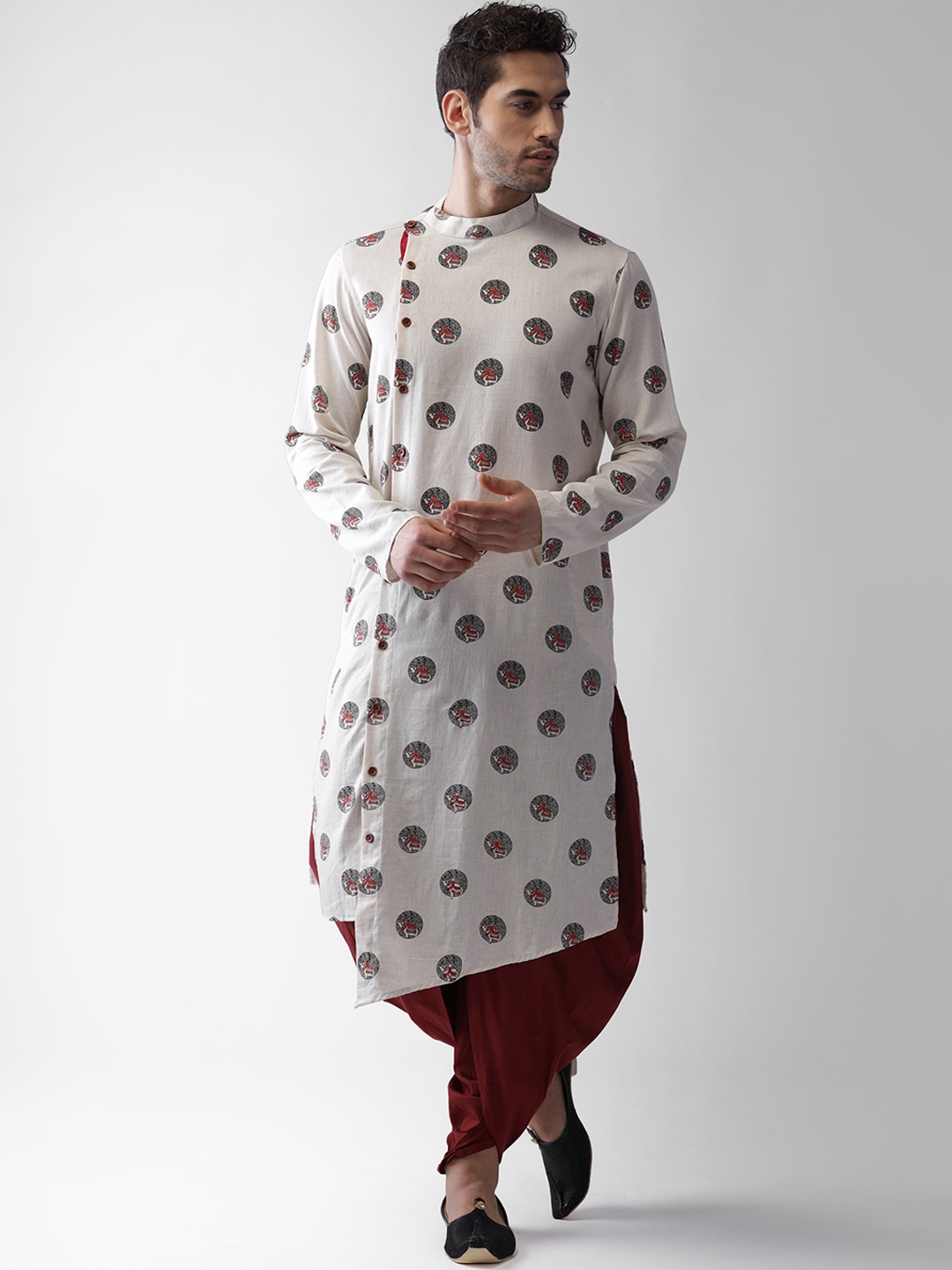 

Vartah Men Off White & Black Ethnic Motifs Printed Kurta