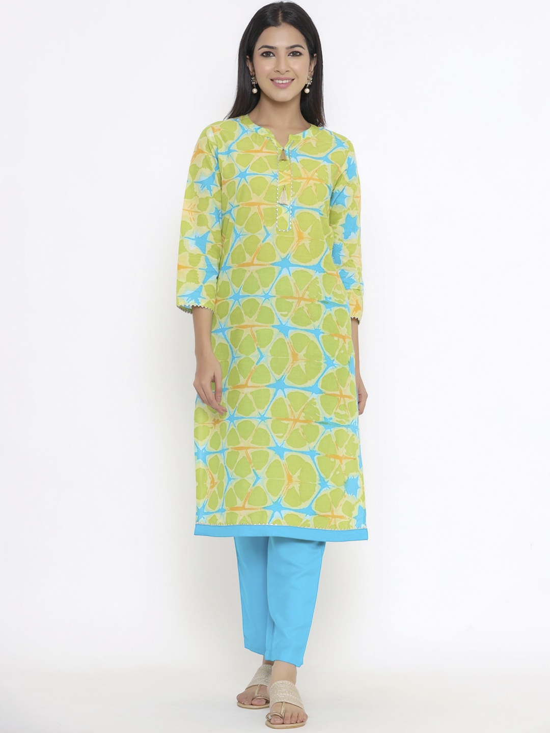 

Indian Virasat Women Green & Blue Floral Printed Regular Pure Cotton Kurta with Trousers