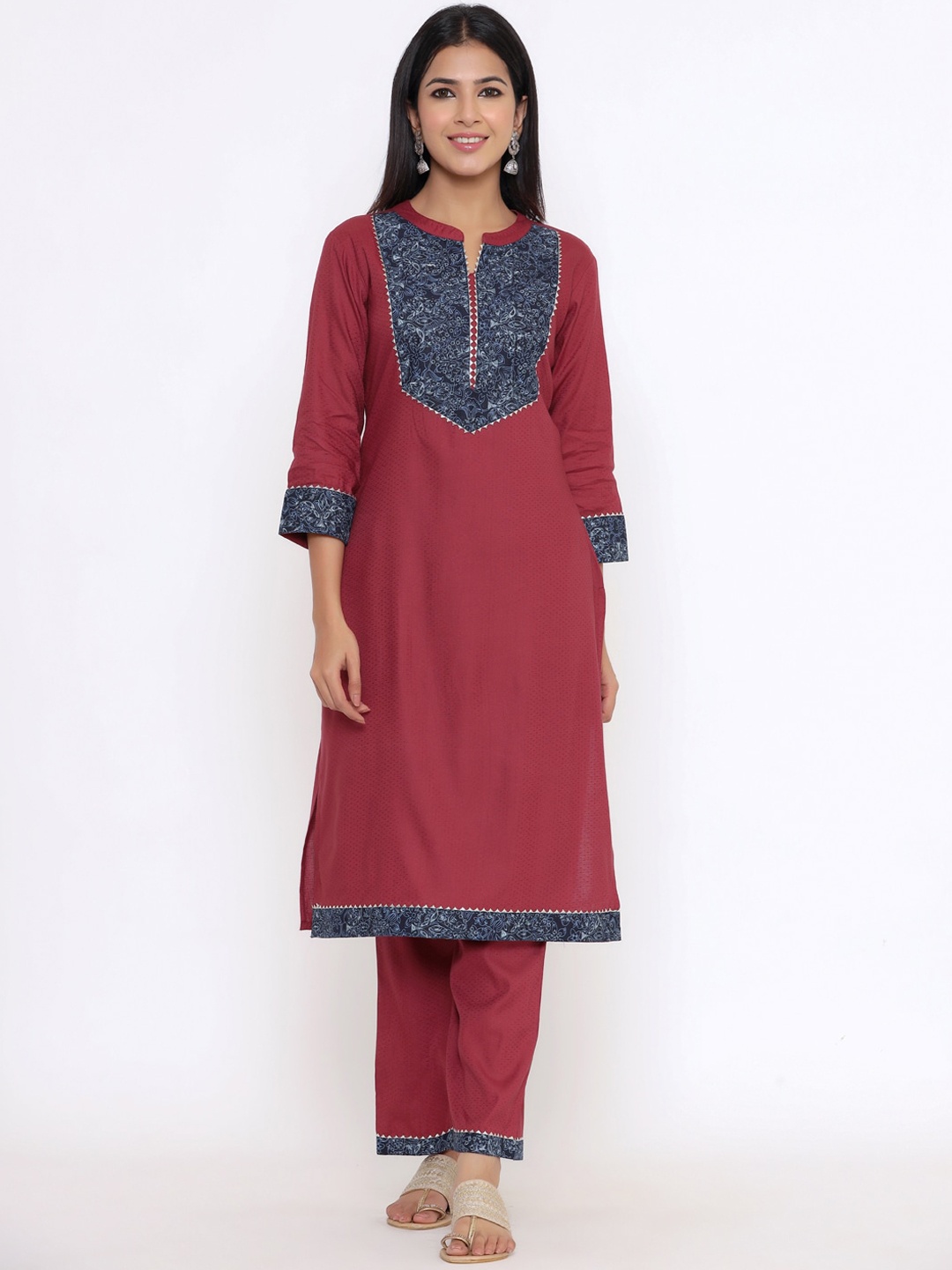 

Indian Virasat Women Maroon & Navy Blue Regular Gotta Patti Kurta with Trousers