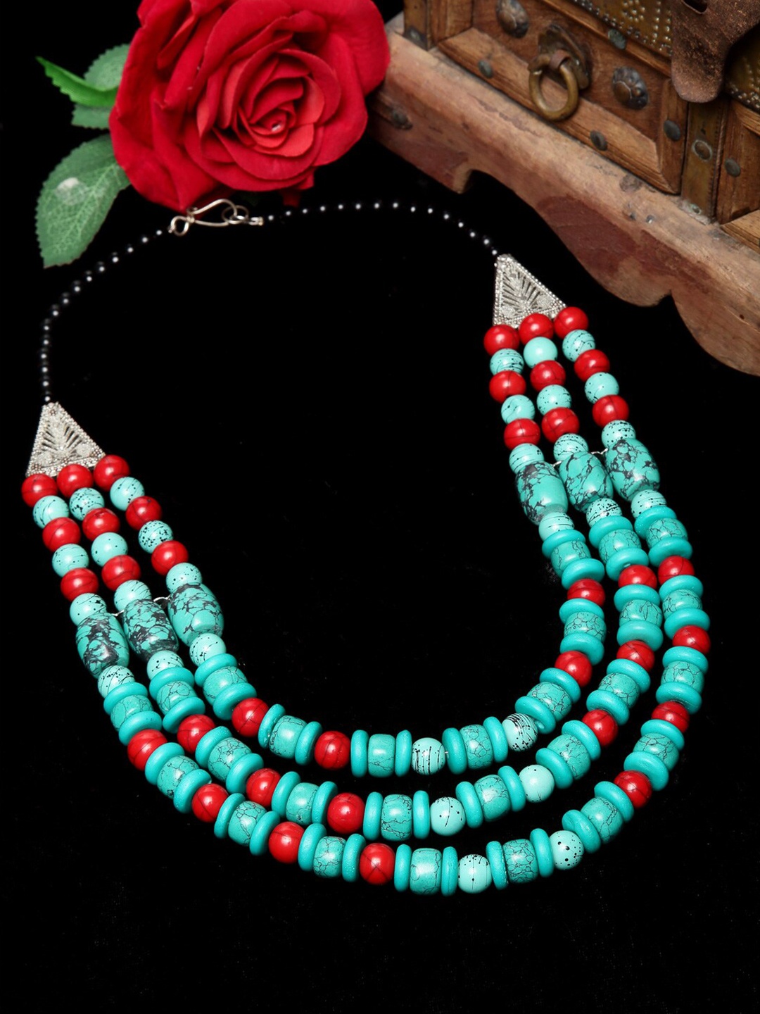 

Moedbuille Silver-Toned & Blue Brass Silver-Plated Tribal Necklace