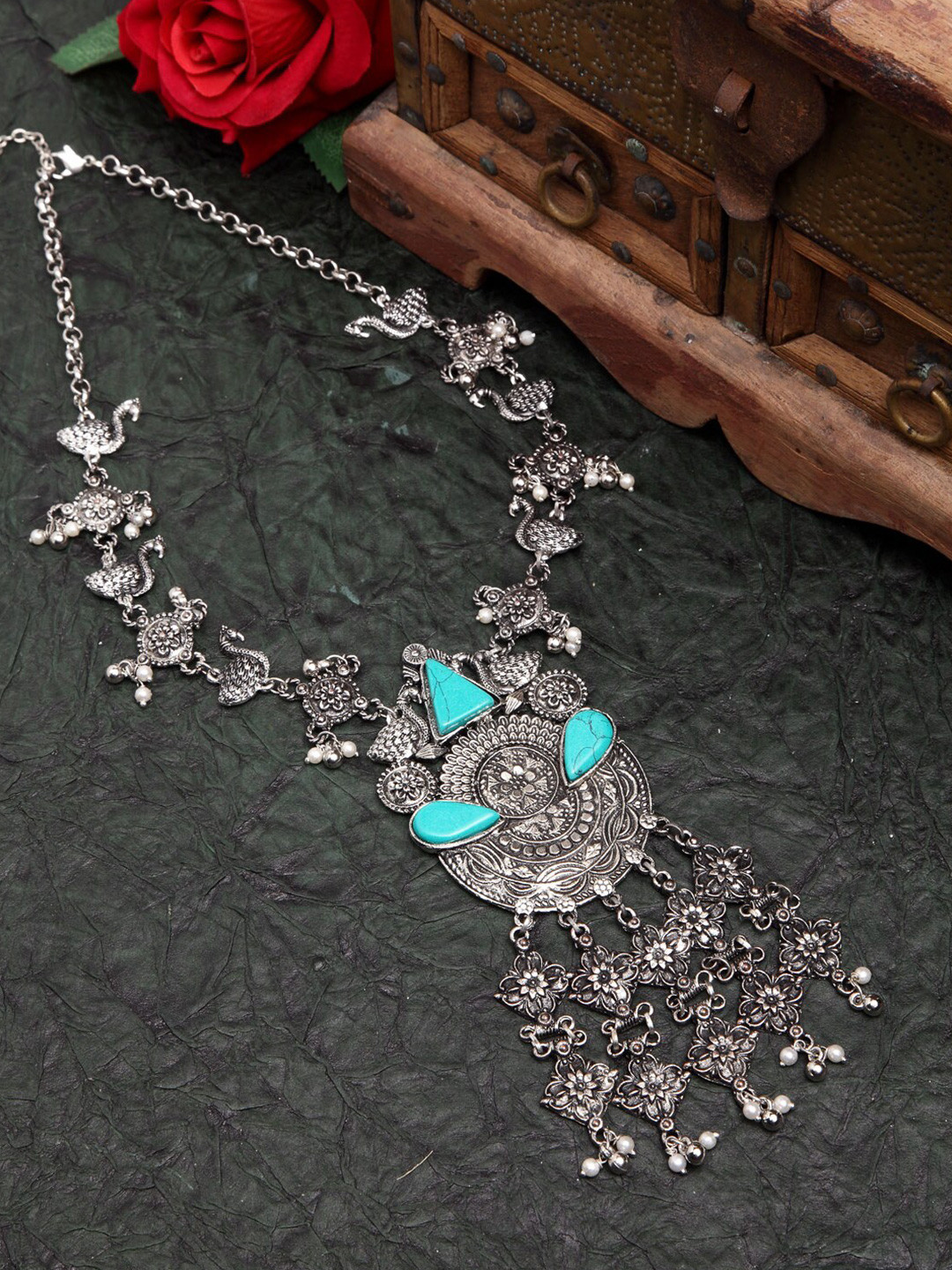 

Moedbuille Silver-Toned & Turquoise Blue Brass Silver-Plated Antique Necklace