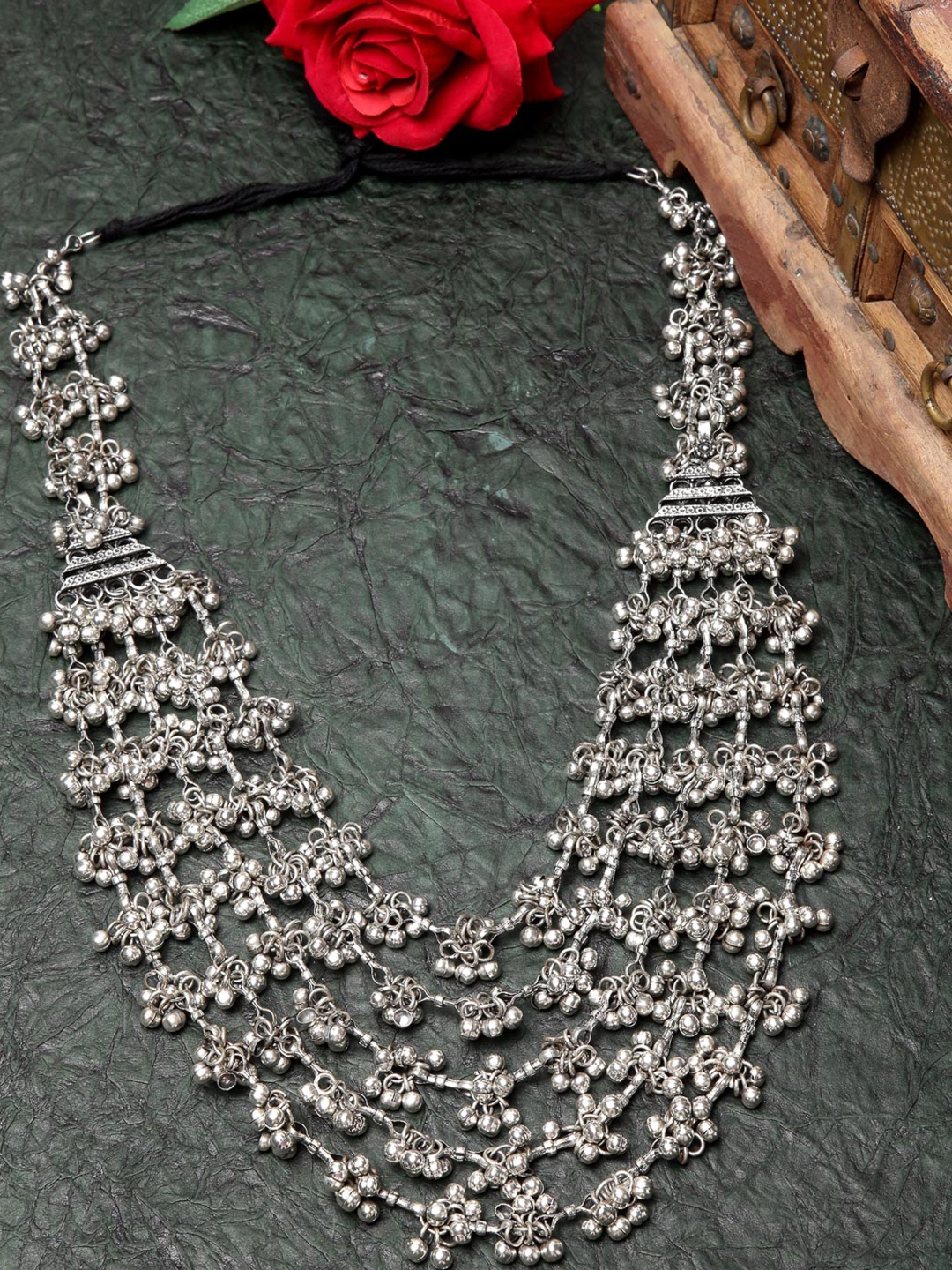 

Moedbuille Silver-Toned Brass Silver-Plated Oxidised Necklace