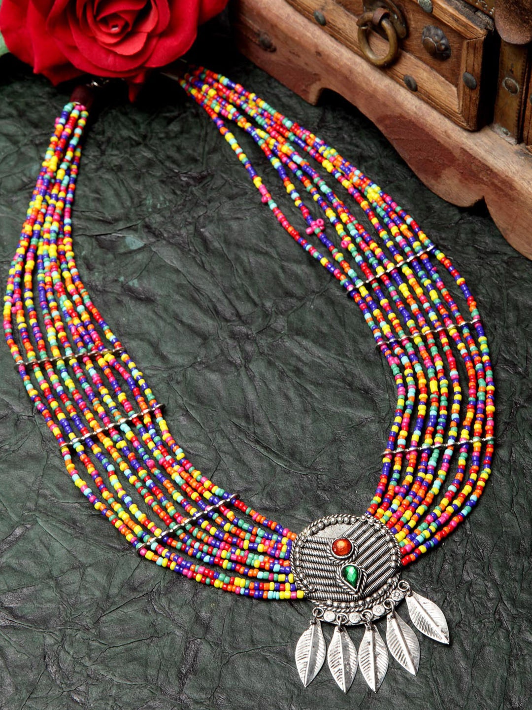 

Moedbuille Silver-Toned & Blue Brass Silver-Plated Afghan Necklace