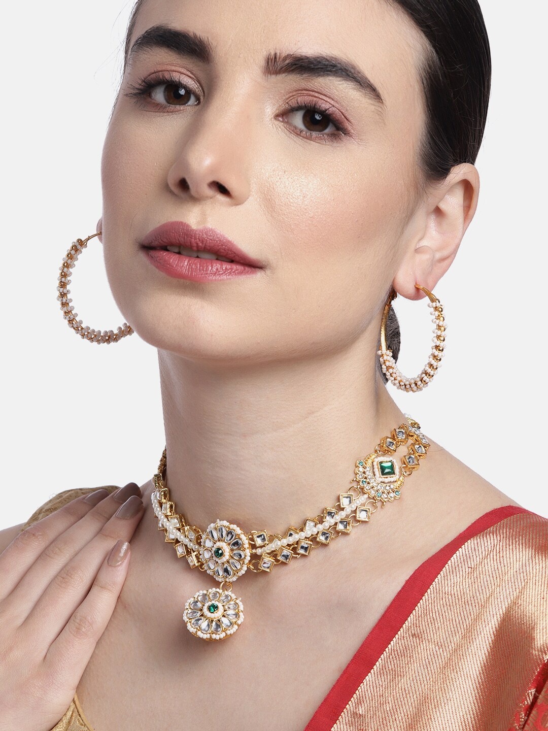 

Anouk White Gold-Plated Kundan-Studded & Beaded Traditional Jewellery Set