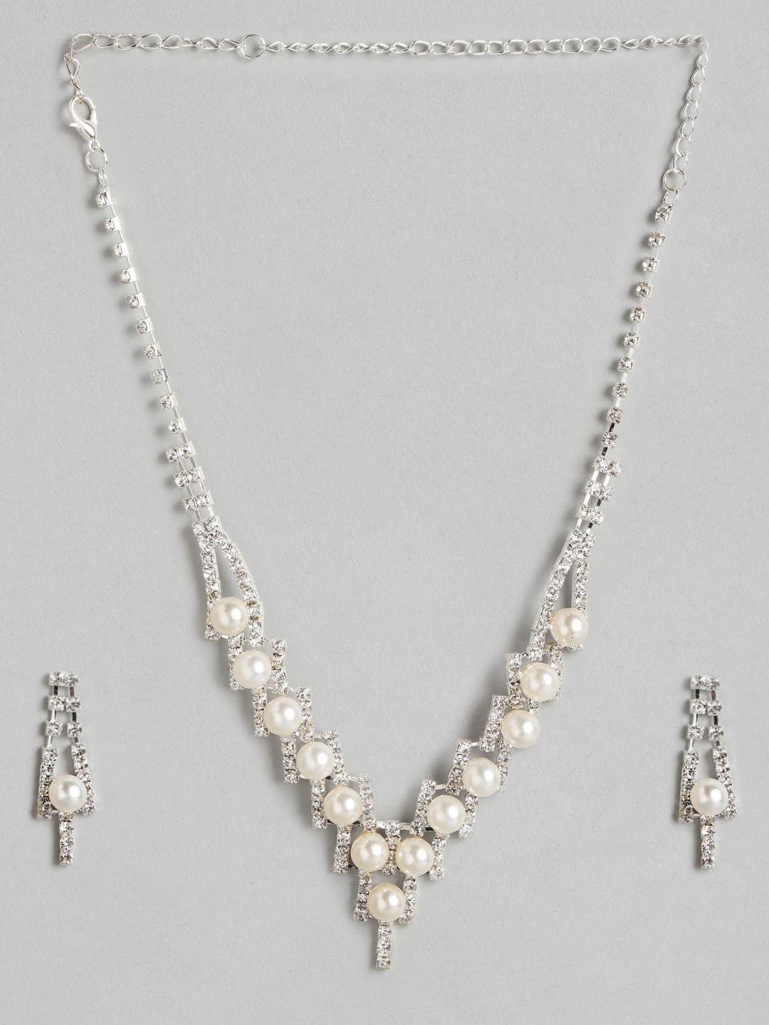 

Anouk Off-White Silver-Plated Stoned Studded & Beaded Jewellery Set