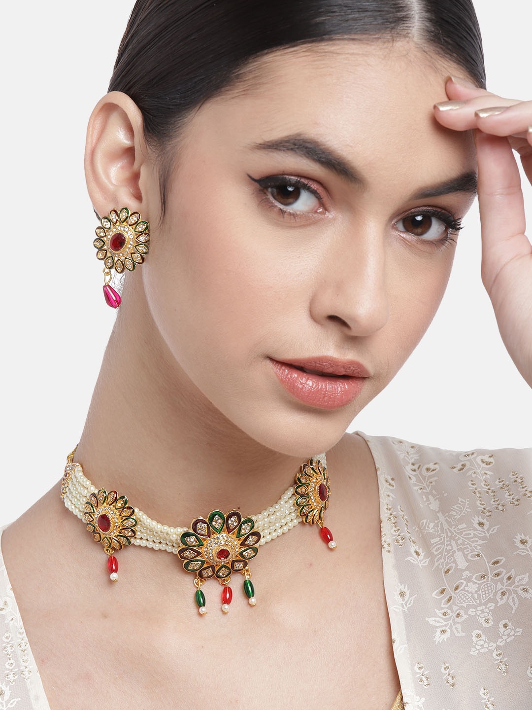 

Anouk Maroon & Off-White Gold-Plated Stone-Studded & Beaded Floral Jewellery Set