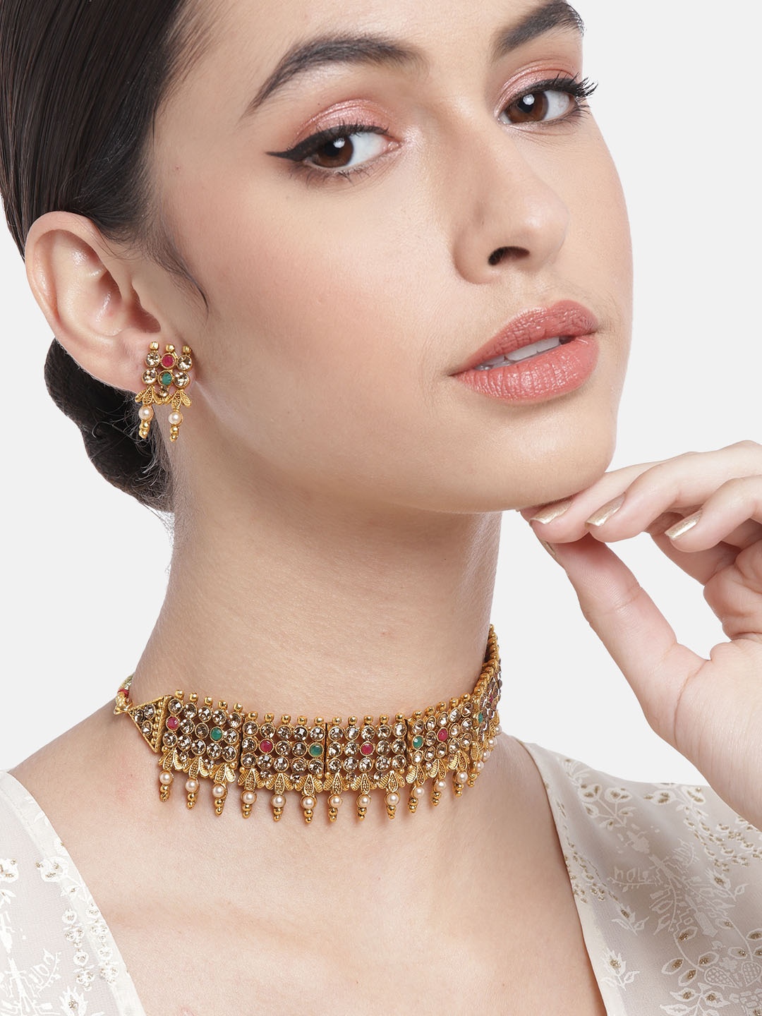 

Anouk Gold-Plated Stone-Studded & Beaded Jewellery Set