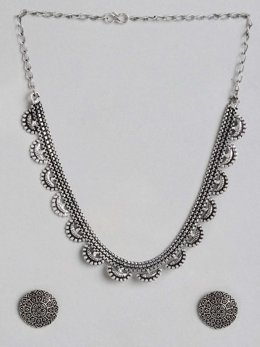 

Anouk Oxidised Silver-Plated Textured Jewellery Set