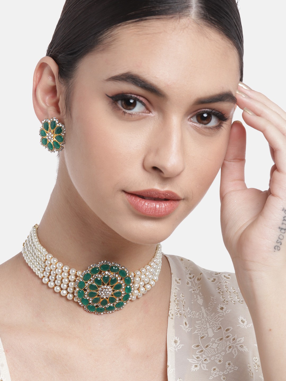 

Anouk Off-White & Green Gold-Plated Stone-Studded & Beaded Jewellery Set