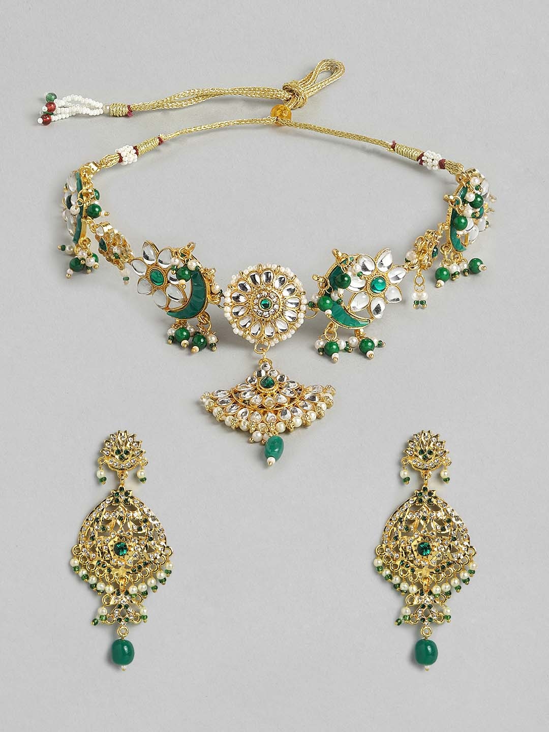 

Anouk Green & White Gold-Plated Kundan-Studded & Beaded Jewellery Set