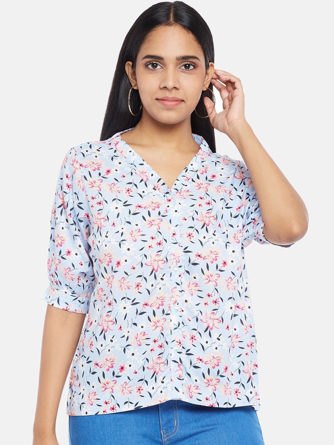 

People Women Blue Floral Opaque Printed Casual Shirt
