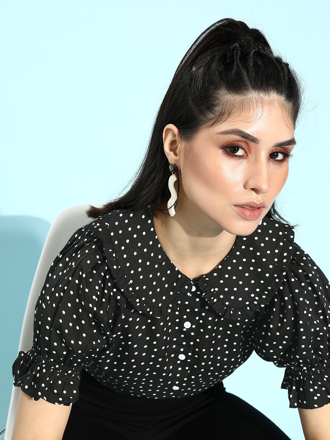 

Style Quotient Black & White Peter Pan Collar Shirt Style Crop Top