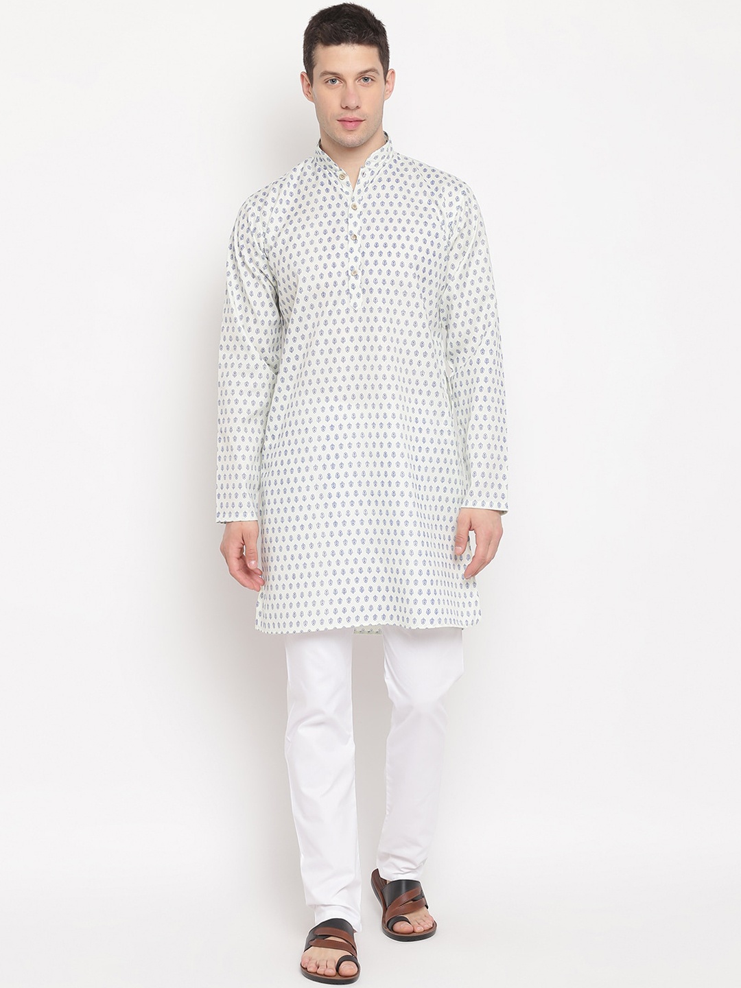 

Aj DEZInES Men Sea Green Printed Pleated Pure Cotton Kurta with Pyjamas