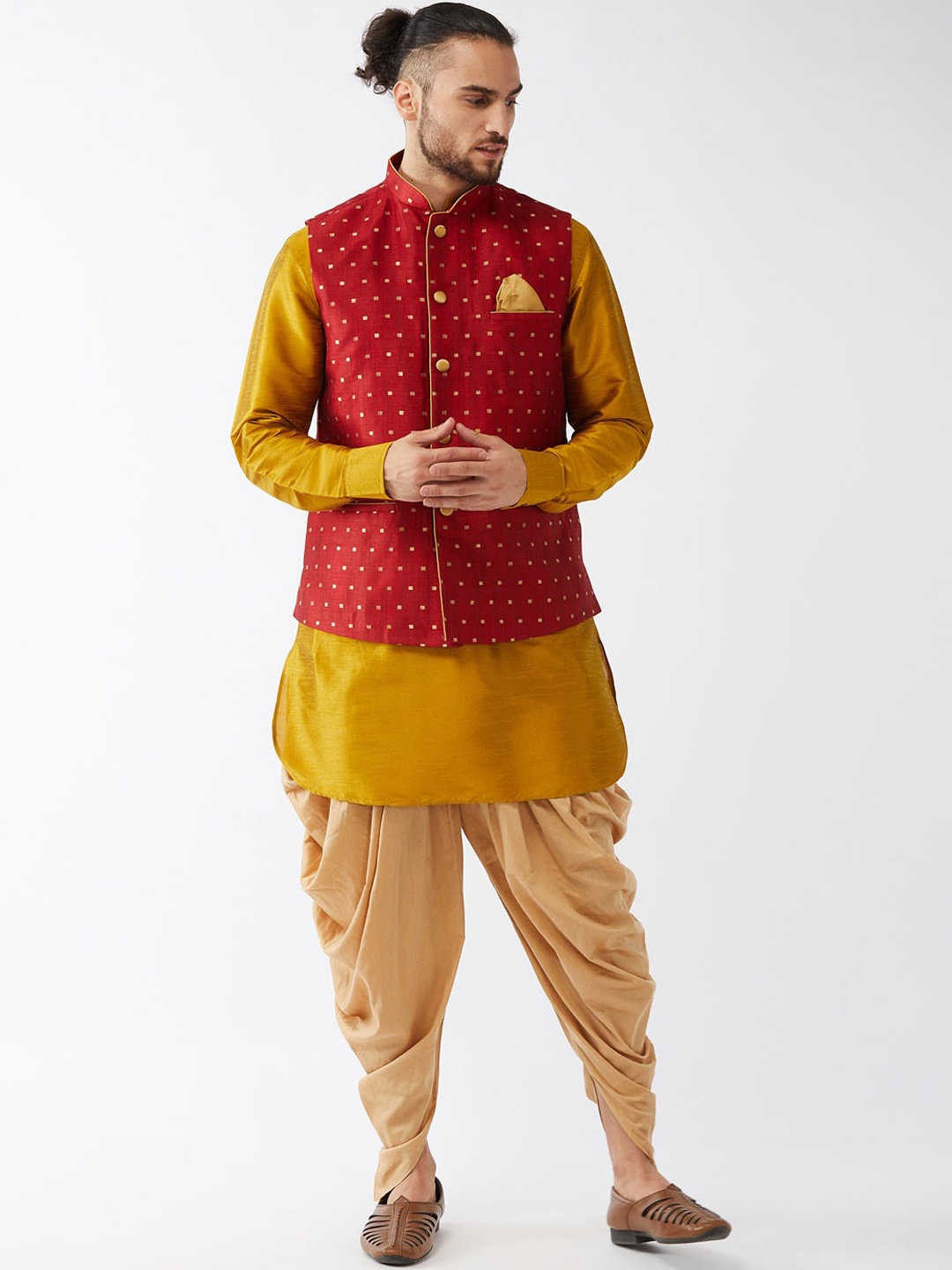 

VASTRAMAY Men Mustard Yellow Ethnic Motifs Layered Kurti with Patiala & Jacket