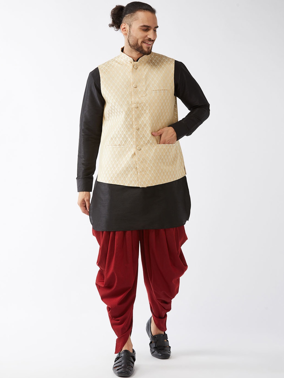 

VASTRAMAY Men Black Layered Kurta with Dhoti Pants & Jacket
