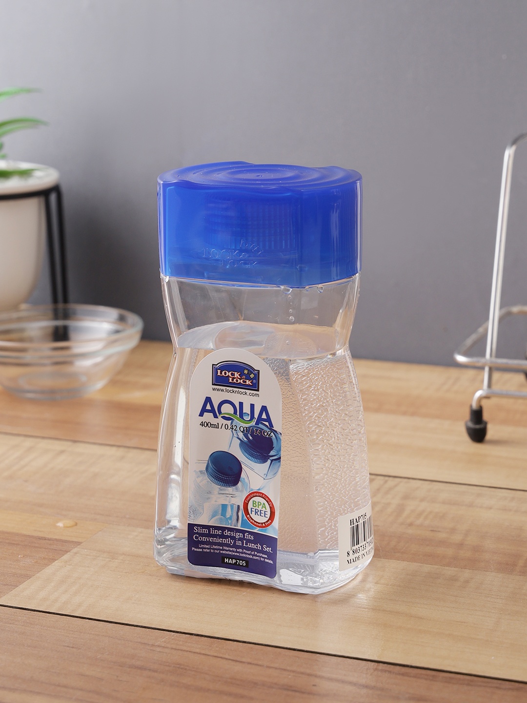 

Lock & Lock Aqua Transparent & Blue Solid Outdoor Water Bottle 400 ML