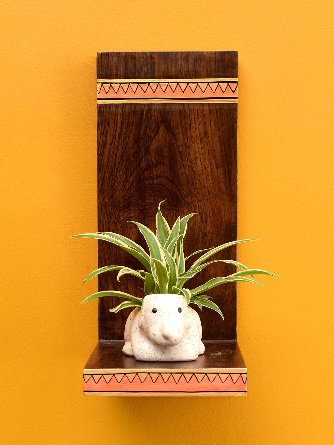 

AAKRITI ART CREATIONS Brown & White Wall Shelf With Ceramic Pot