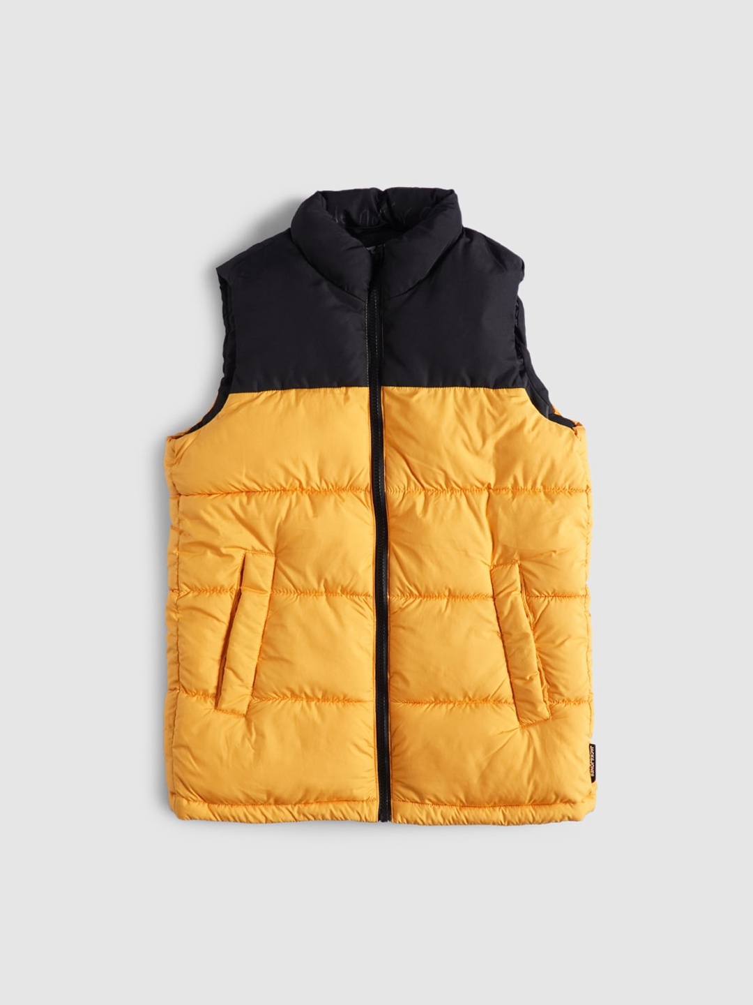 

Jack & Jones Boys Yellow & Black Colourblocked Puffer Jacket
