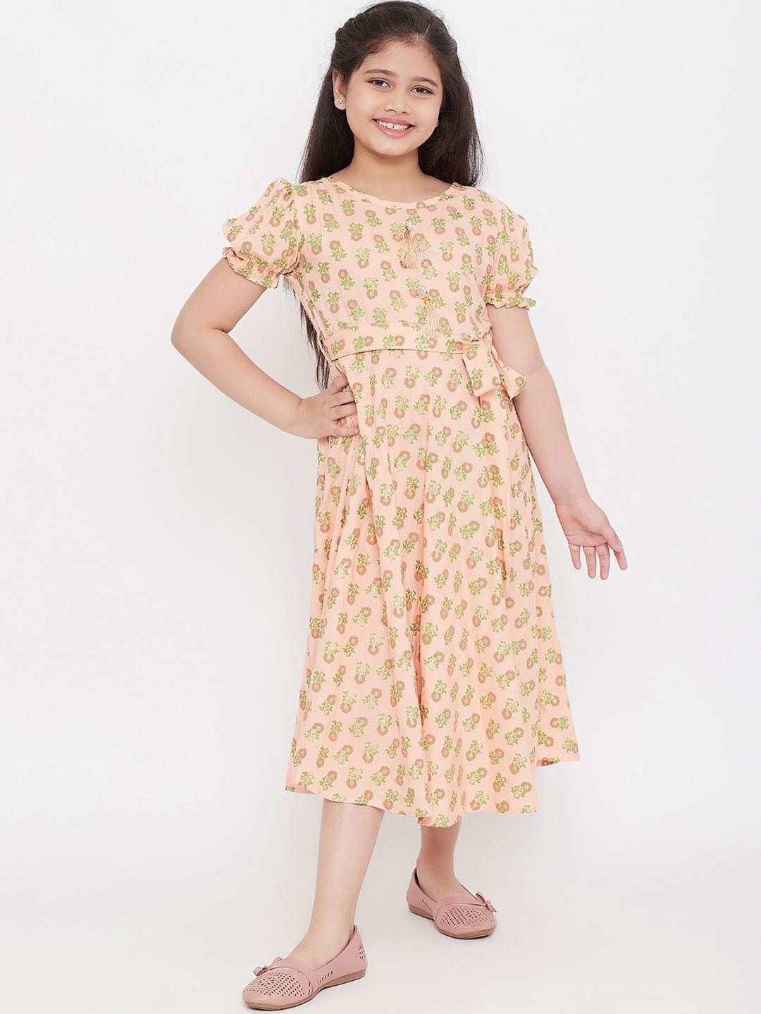 

KYDZI Peach-Coloured Floral Midi Dress