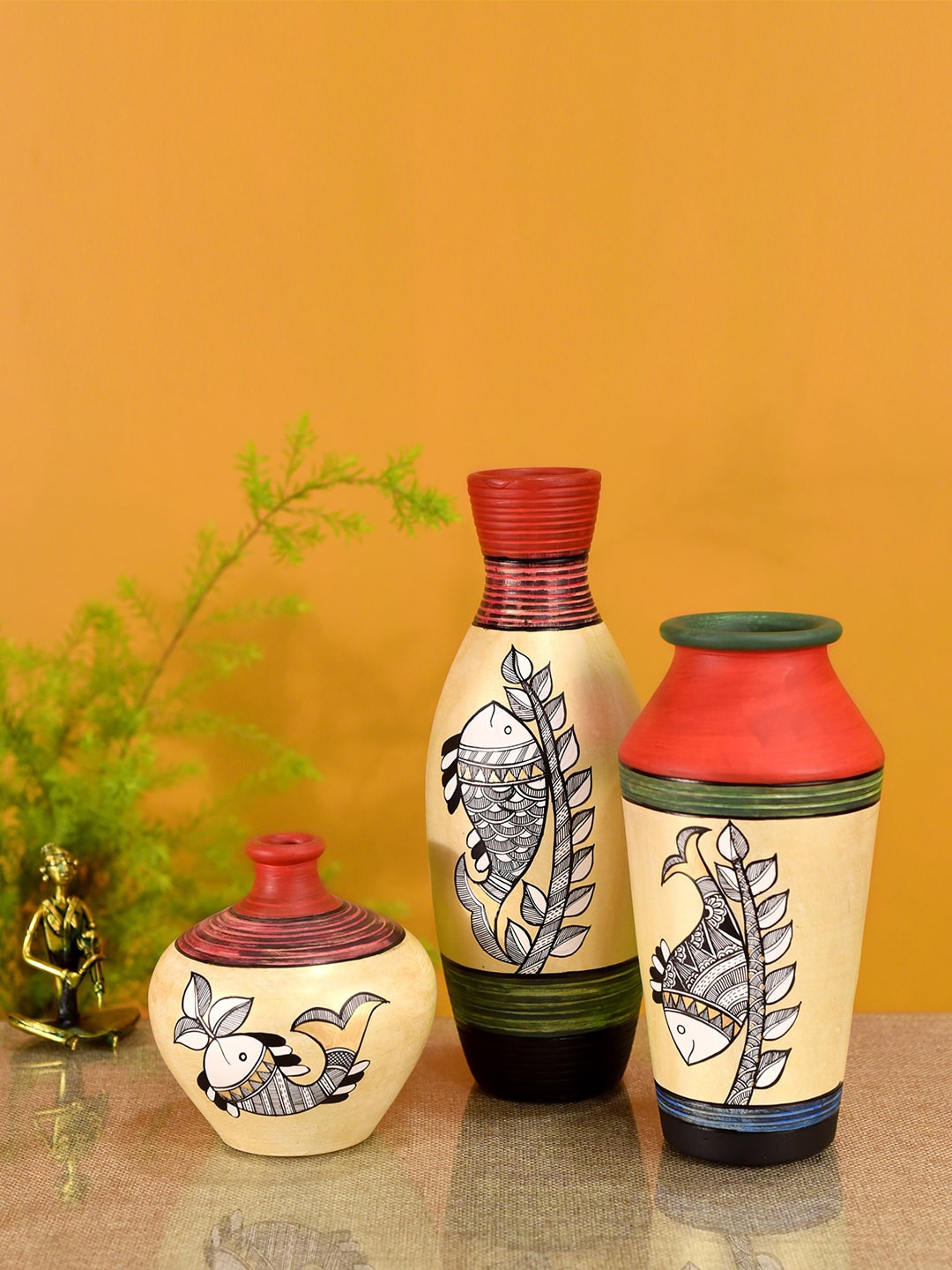 

AAKRITI ART CREATIONS Set Of 3 Madhubani Art Handpainted Vases, Gold