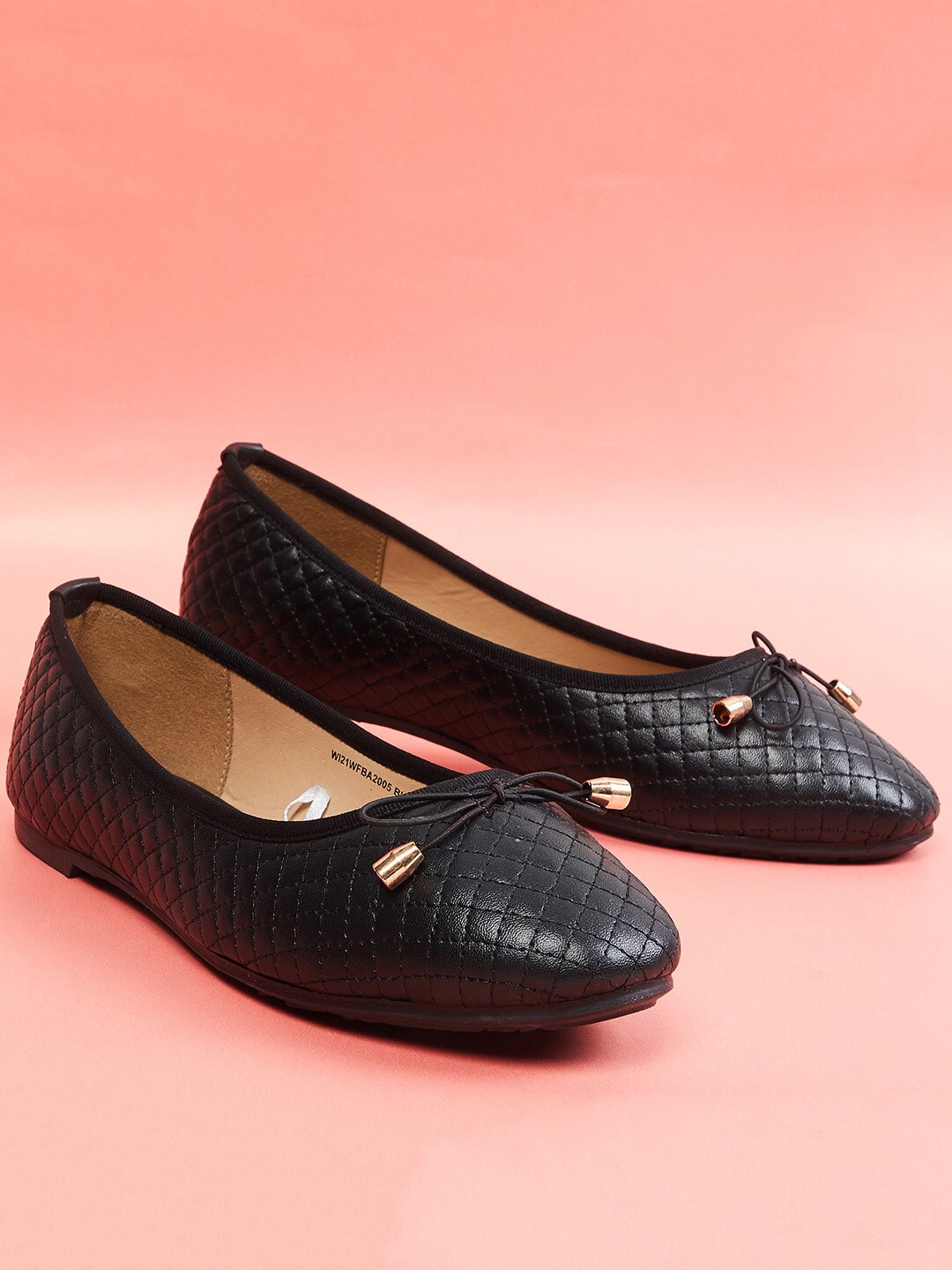 

max Women Black Textured Ballerinas with Bows Flats
