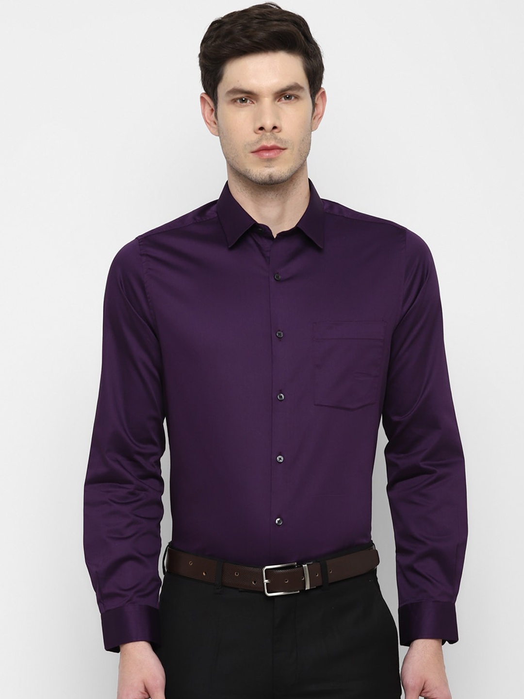 

Turtle Men Purple Slim Fit Opaque Formal Shirt