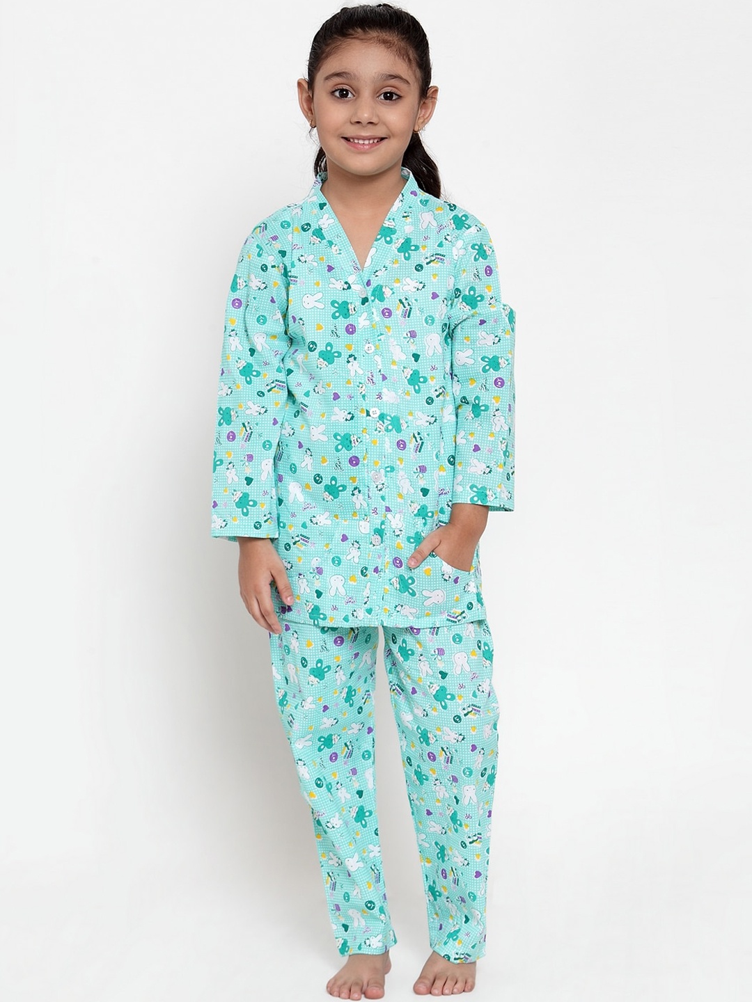 

KYDZI Girls Green & White Printed Pure Cotton Night suit