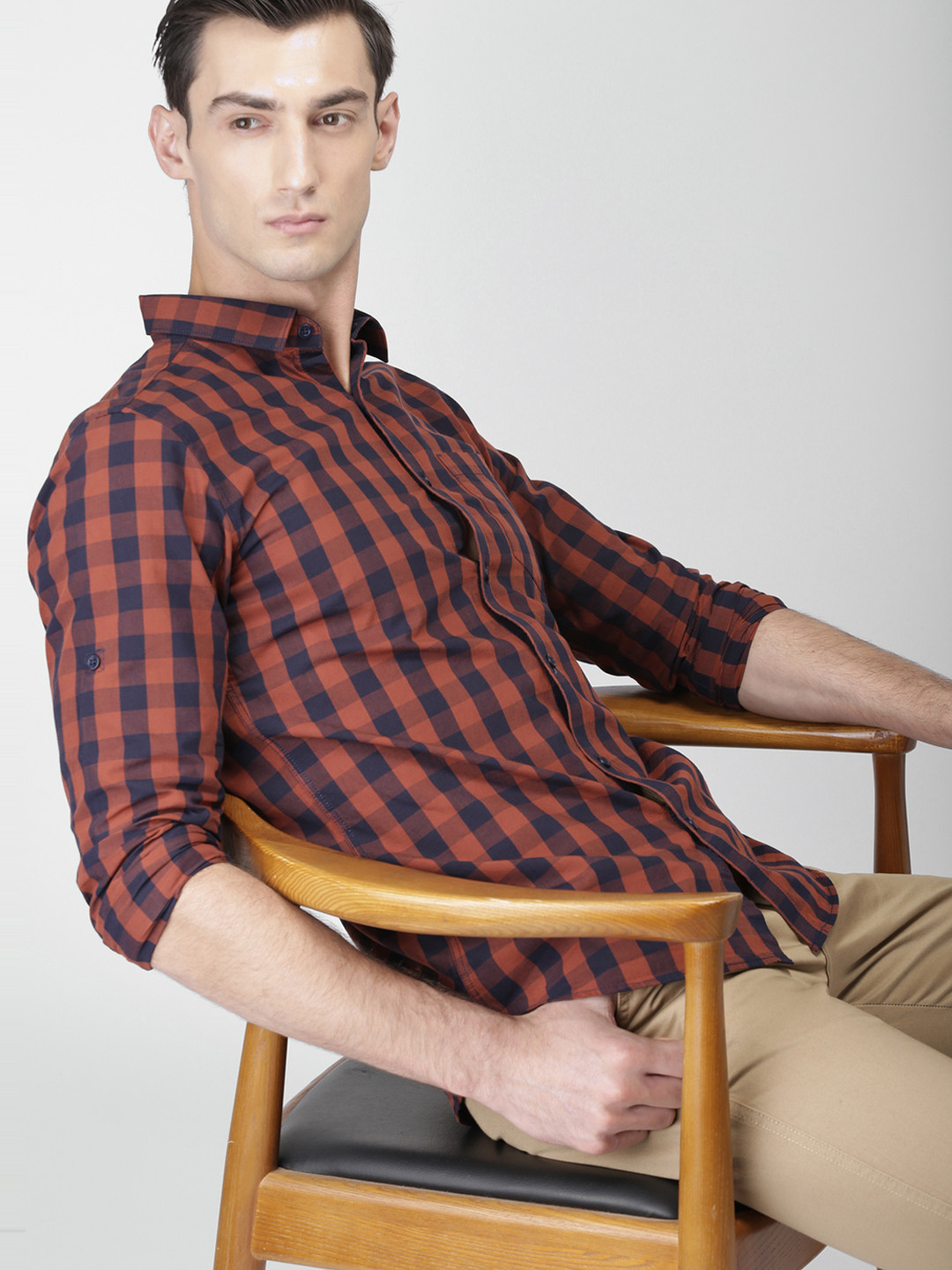 

HIGHLANDER Men Navy & Rust Orange Slim Fit Checked Casual Shirt, Navy blue
