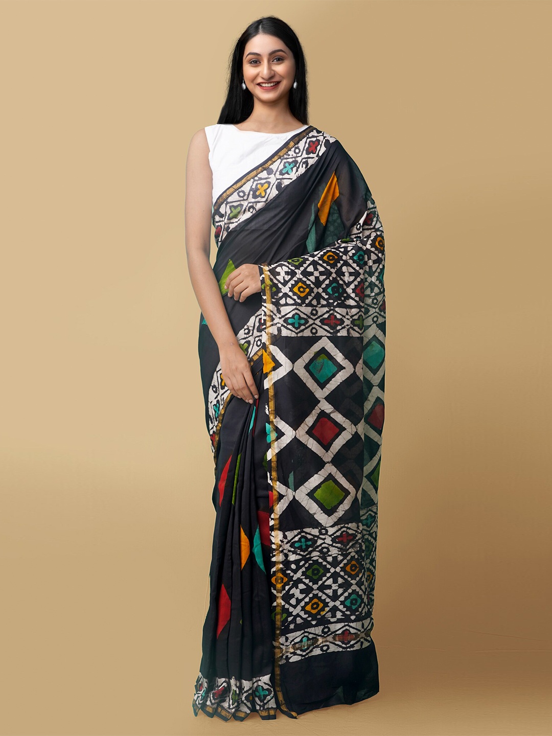 

Unnati Silks Women Black & White Pure Batik Chanderi Sico Sustainable Saree