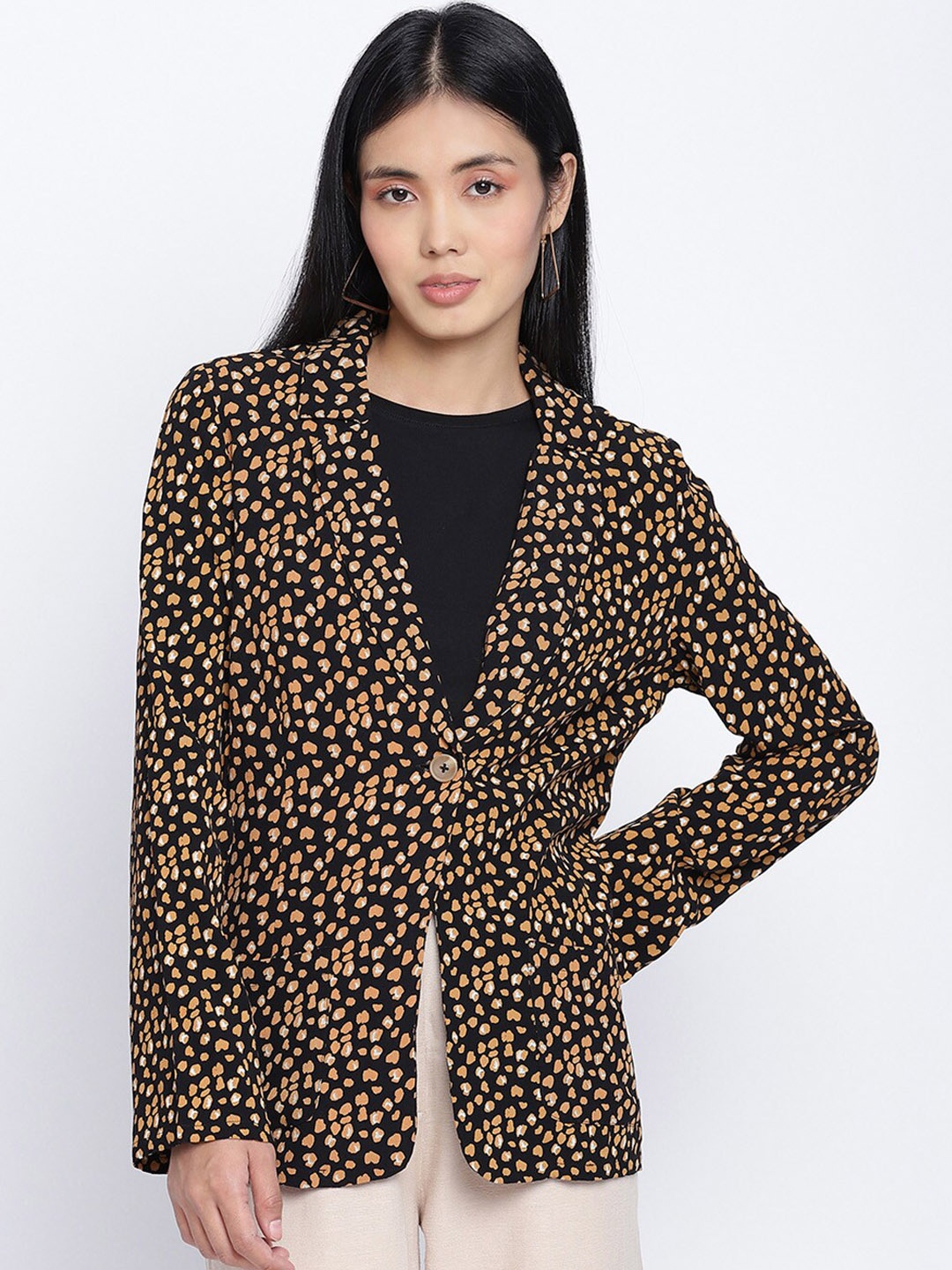 

Oxolloxo Women Black & Brown Printed Single-Breasted Blazer