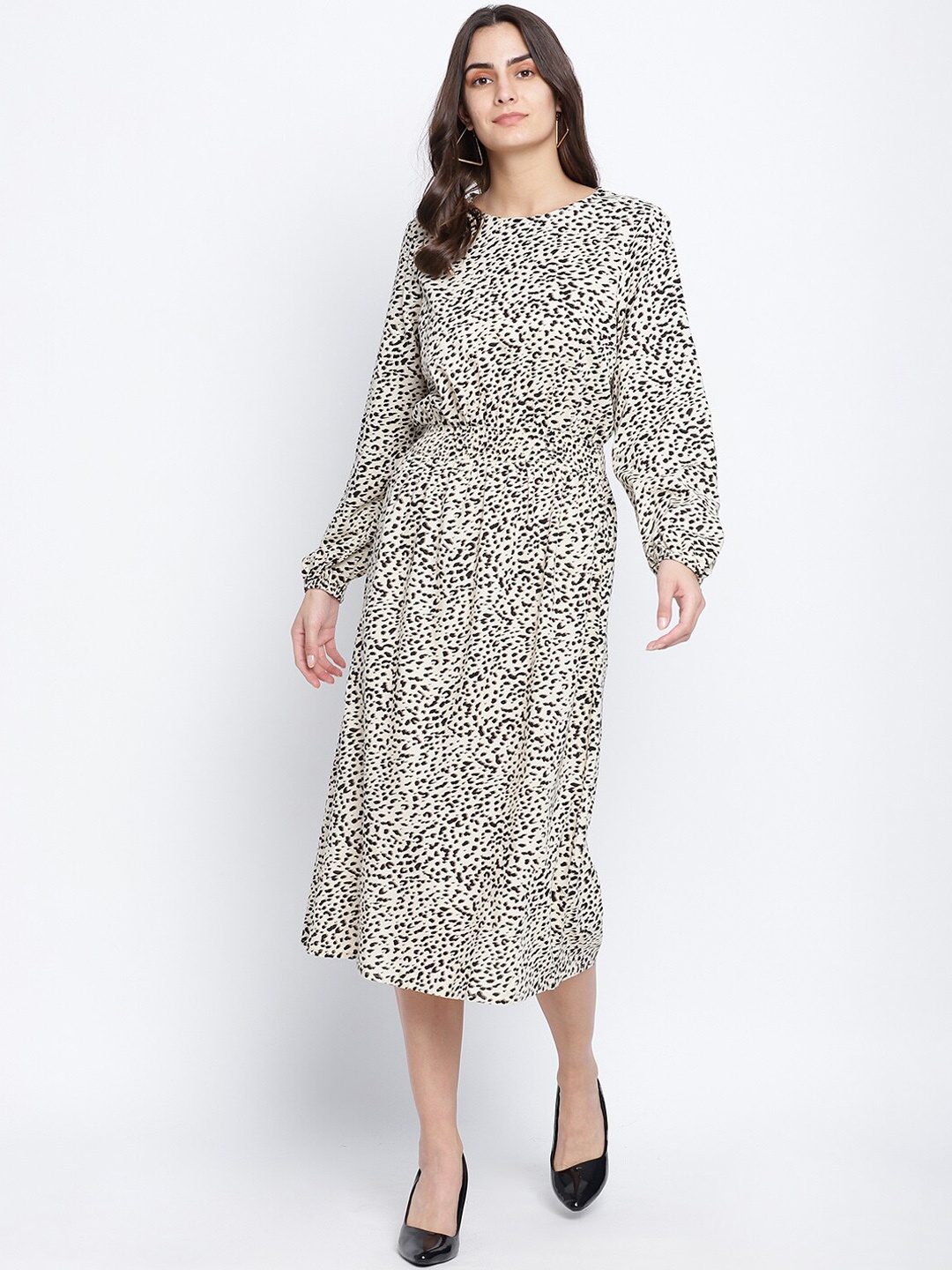 

Oxolloxo Beige & Black Crepe Midi Dress