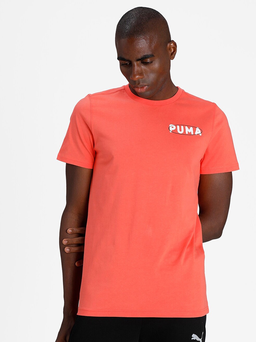

Puma Men Franchise Coral Brand Logo Slim Fit T-shirt