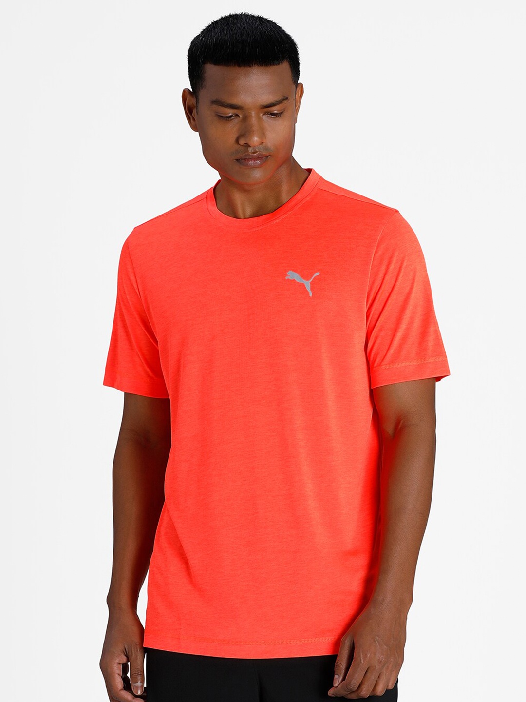 

Puma Men Solid Orange RUN FAVORITE HEATHER SS T-Shirt