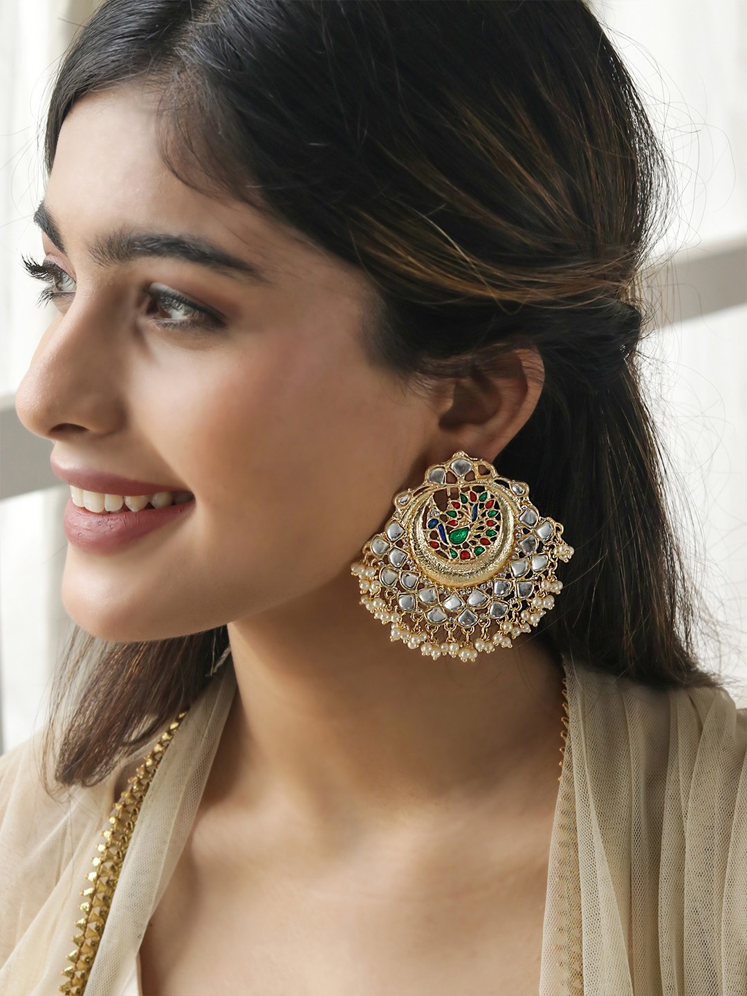 

Fida Gold-Plated Contemporary Chandbalis Earrings