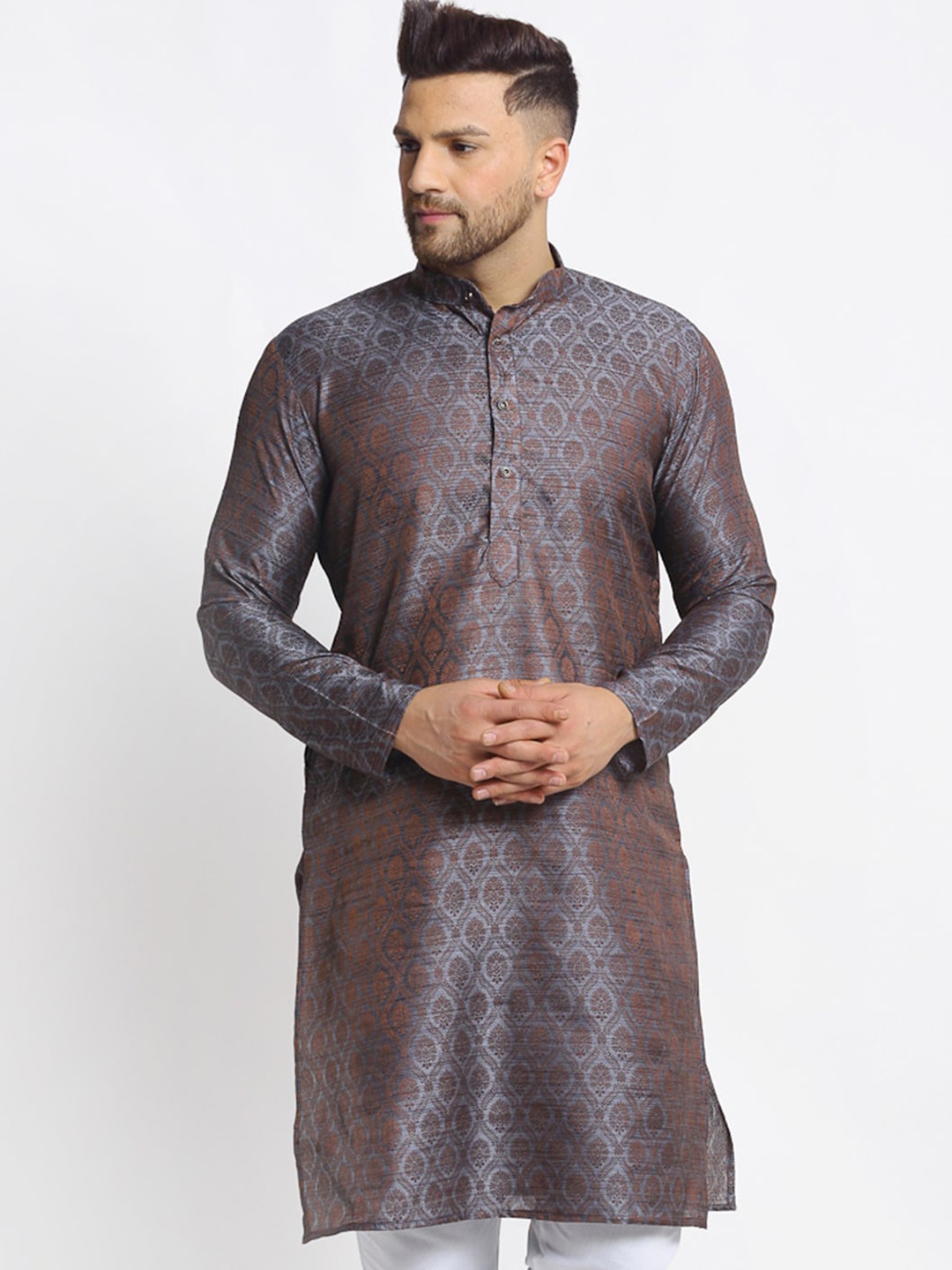 

Jompers Men Maroon & Silver-Toned Woven Design Straight Kurta