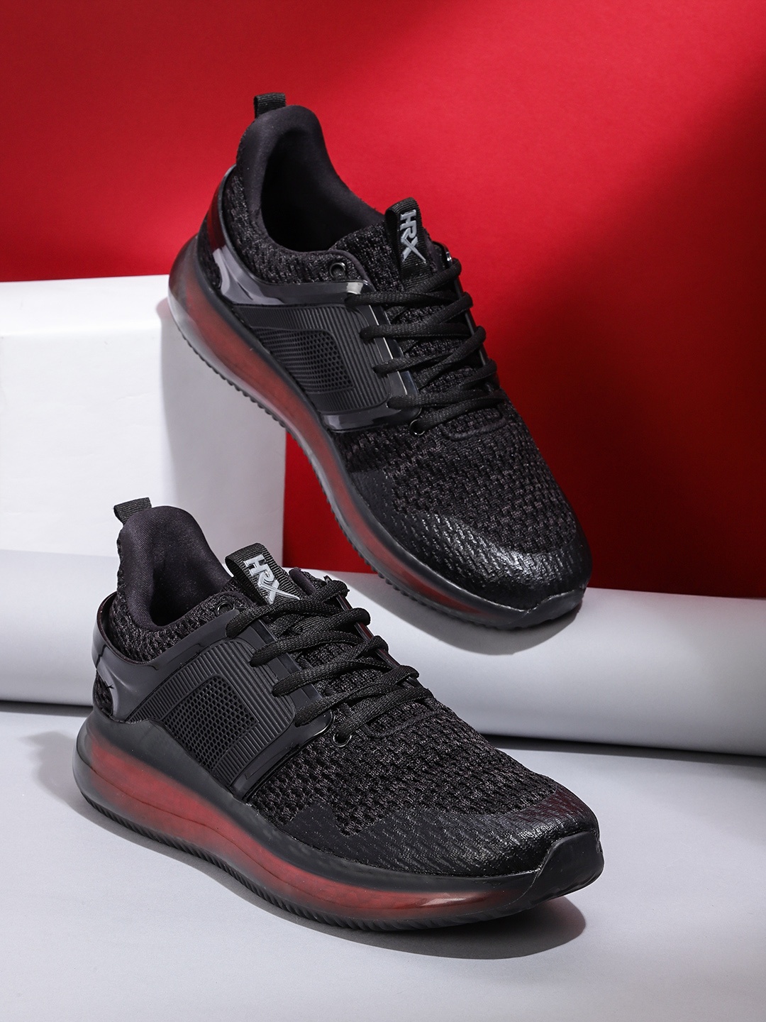 

HRX by Hrithik Roshan Men Black & Charcoal Grey Woven Design Alpha Running Shoes
