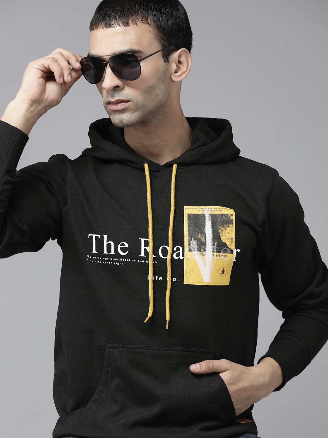 

The Roadster Lifestyle Co Men Black Typography Printed Hooded Sweatshirt