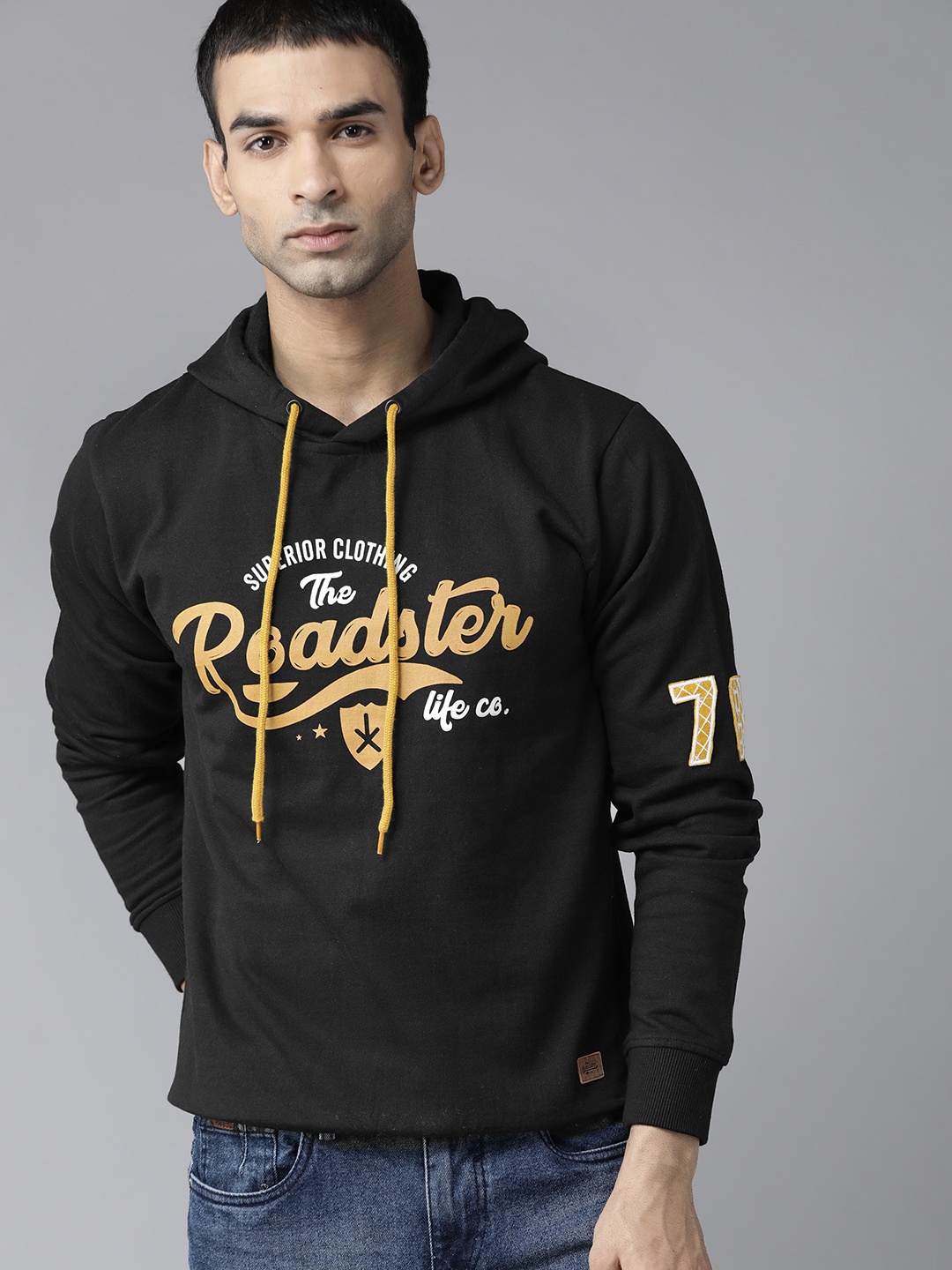 

The Roadster Lifestyle Co Men Black & Brown Brand Logo Print Hooded Sweatshirt