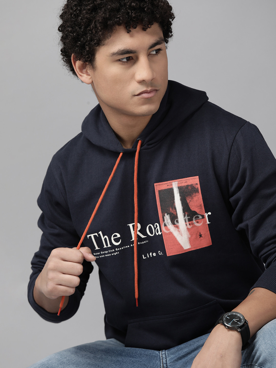 

The Roadster Lifestyle Co. Men Navy Blue Graphic Printed Hooded Sweatshirt