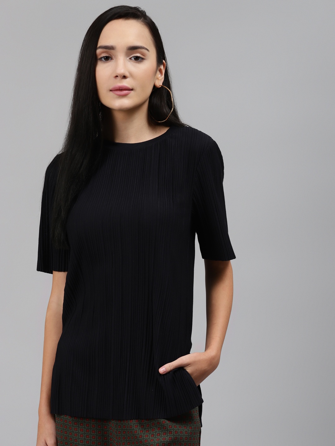 

Marks & Spencer Women Black Extended Sleeves T-shirt