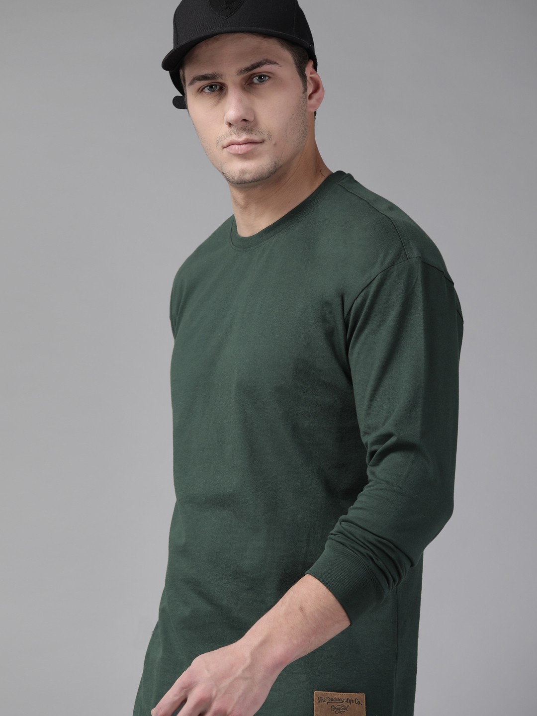

Roadster Men Green Solid Pure Cotton T-shirt