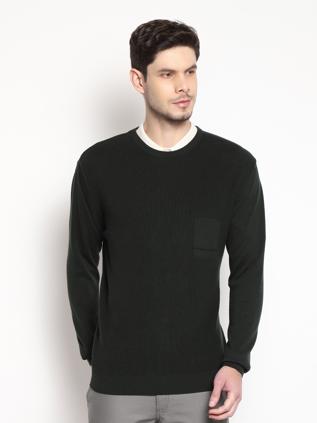 

Blackberrys Men Green Pure Cotton Solid Pullover Sweater